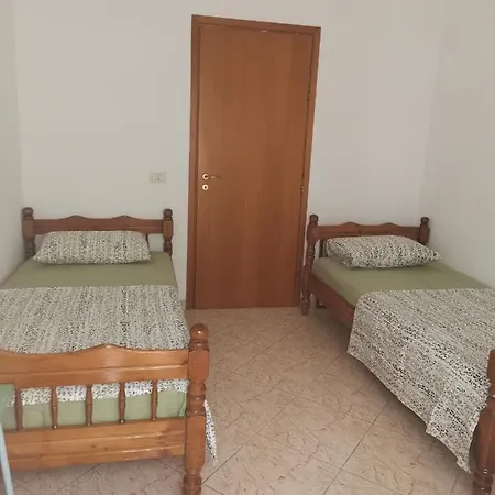 Апартаменты Home *